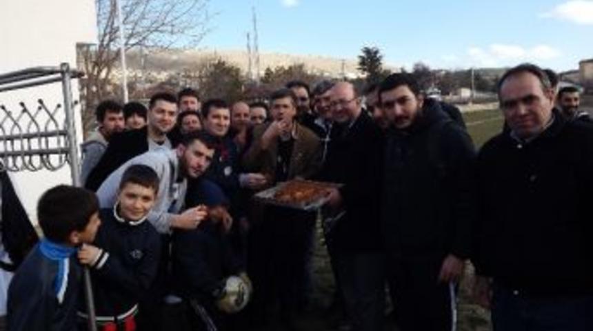 Seyitgazispor&rsquo;a Sey-der&rsquo;den Baklava Ziyafeti