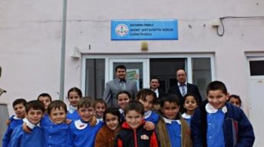 Obm&rsquo;den Minik &Ouml;ğrencilere Bilgisayar Desteği