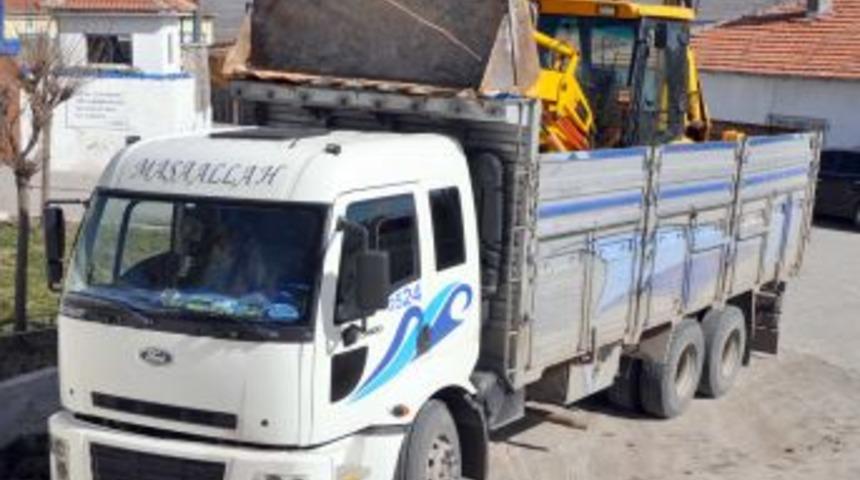 Sivas'tan &Ccedil;alınan Iş Makinesi Şanlıurfa&rsquo;da Bulundu