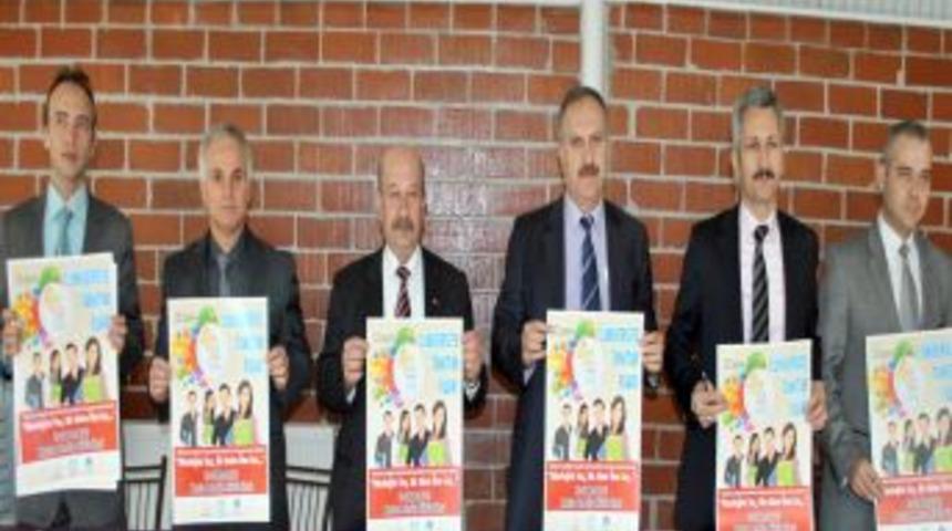 Manisa'da 1. &Uuml;niversite Tanıtım Fuarı D&uuml;zenlenecek