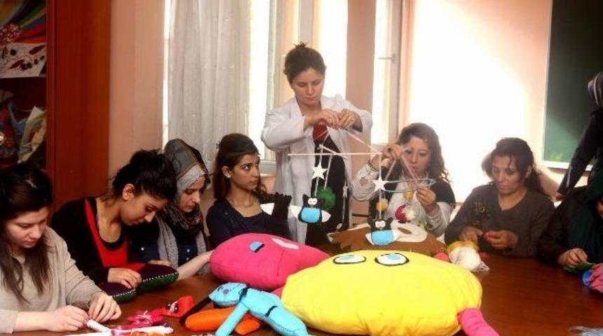 Gaziantep B&uuml;y&uuml;kşehir Belediyesi&rsquo;nden &ldquo;eğitici Annelik Kursu&rdquo;