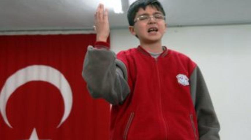 İstiklal Marşı'nı En Güzel Okuma Yarışması Yapıldı