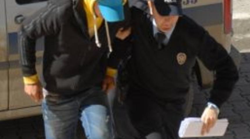 Kablo Hırsızlığına Tutuklama