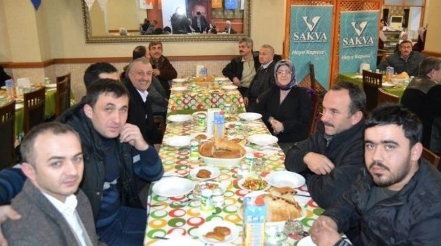 Ak Partili Mahalle Ve K&ouml;y Başkanları Toplandı