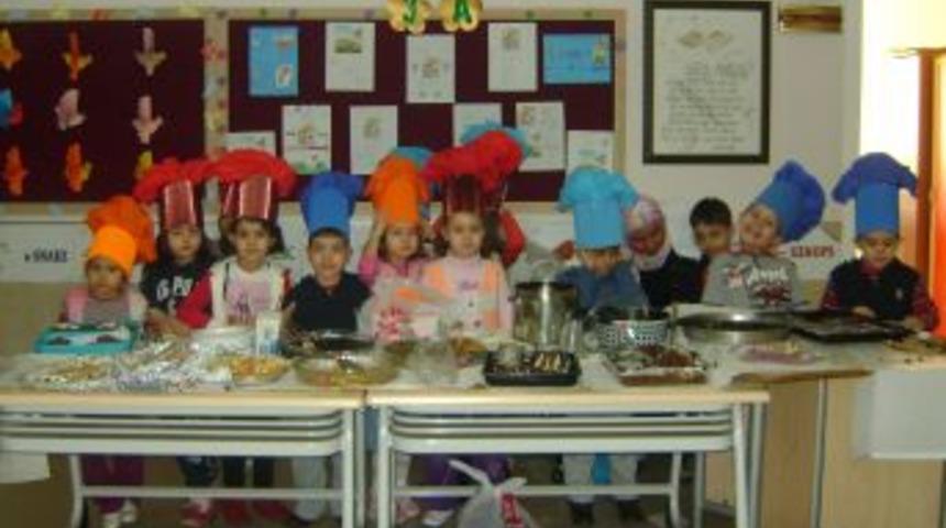 &Ouml;zel Reyhan Koleji'nin Desteği Ile 100 Afrikalı Katarakt Ameliyatı Oldu