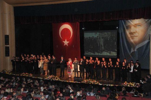 Atatürk'ün Antalya'ya Gelişinin 83.yıldönümü Törenlerle Kutlandı