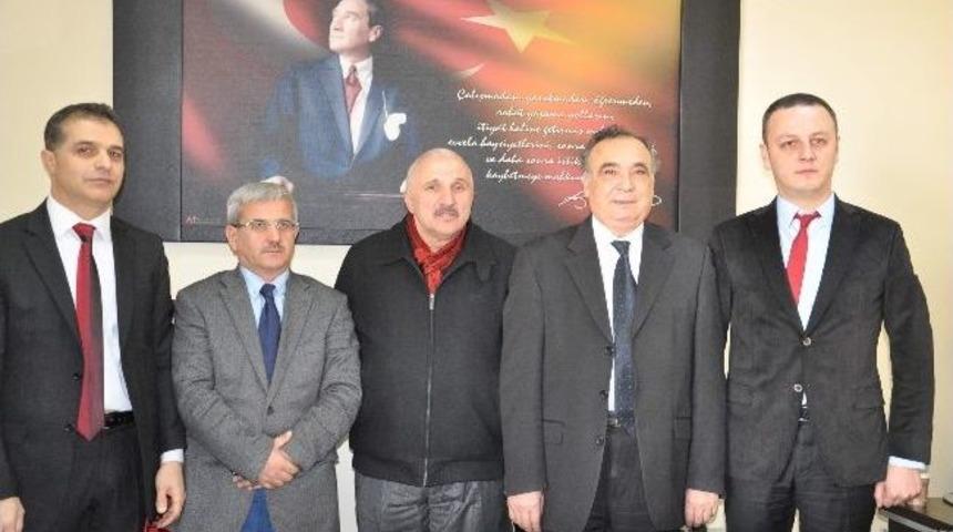 Zonguldak Vergi Dairesi Başkanı&rsquo;ndan Kızılay&rsquo;a Ziyaret