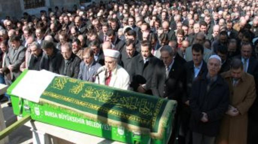 Bakan Faruk &Ccedil;elik, Eski Il&ccedil;e Başkanının Cenazesine Katıldı