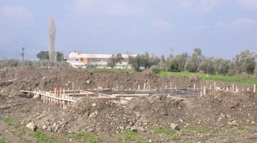 Yeni Hayvan Barınağı İnşaatı Devam Ediyor