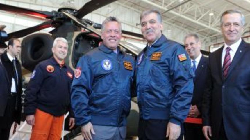 ATAK Helikopterinden Cumhurbaşkanı G&uuml;l Ve Kral 2. Abdullah'a &Ouml;zel G&ouml;steri