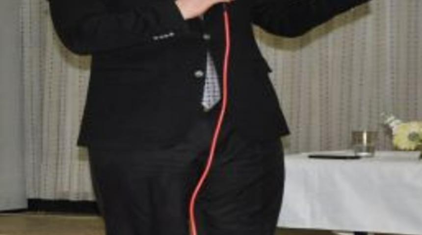 &Ccedil;ocukları, Onların Psikolojisiyle Yanaşarak Kazanalım