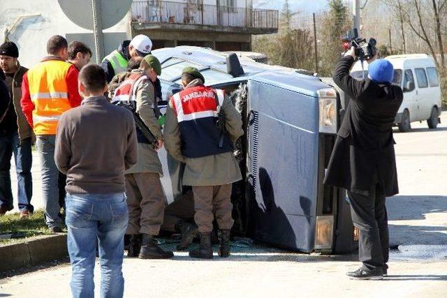 Polis İle Şüpheli Arasındaki Kovalamaca Kazayla Sonuçlandı