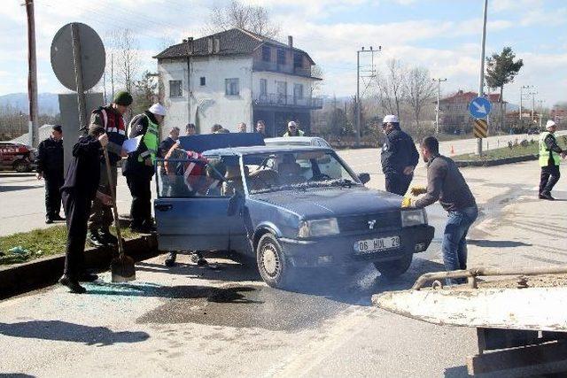 Polis İle Şüpheli Arasındaki Kovalamaca Kazayla Sonuçlandı