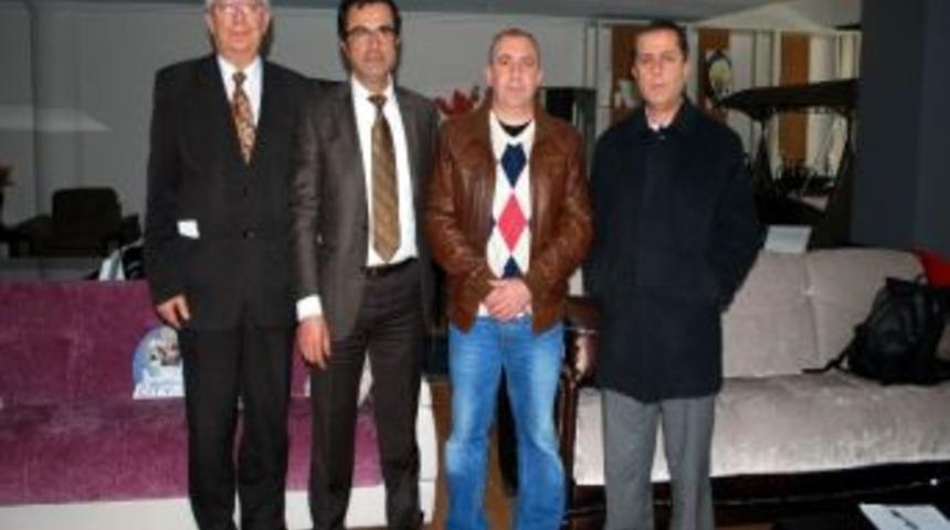 Salihli'ye Yapılacak Fak&uuml;lteye Bir Destek Daha