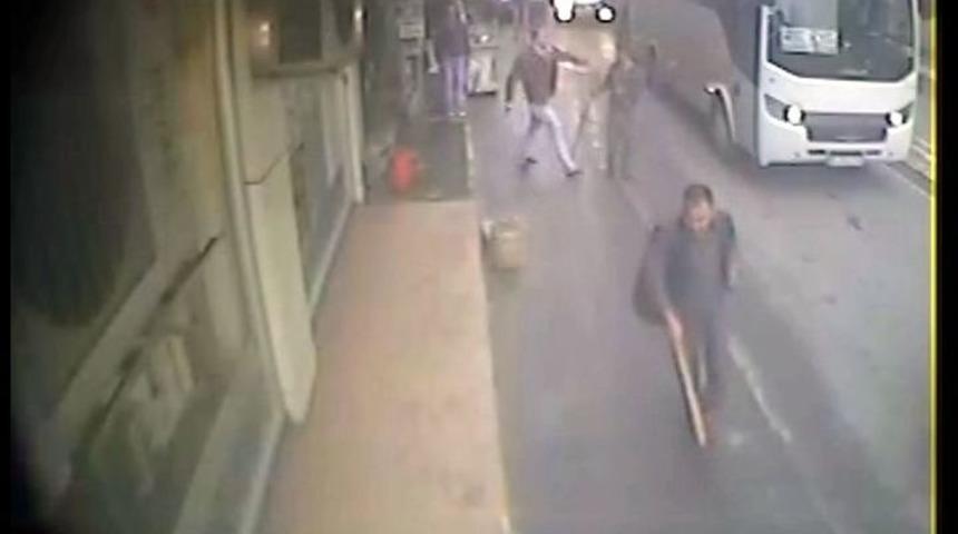 Kanlı Oyuncak Kavgası Kamerada