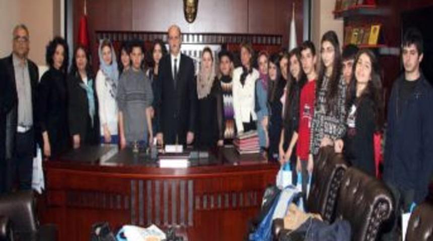 Başkan Selmanoğlu, İspanyol &Ouml;ğrencileri Ağırladı