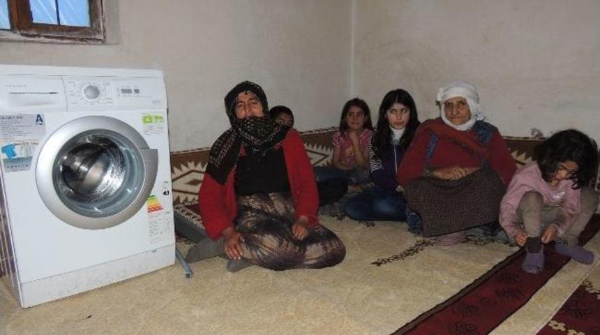 Hazal Nineye Kaymakam Sahip &Ccedil;ıktı