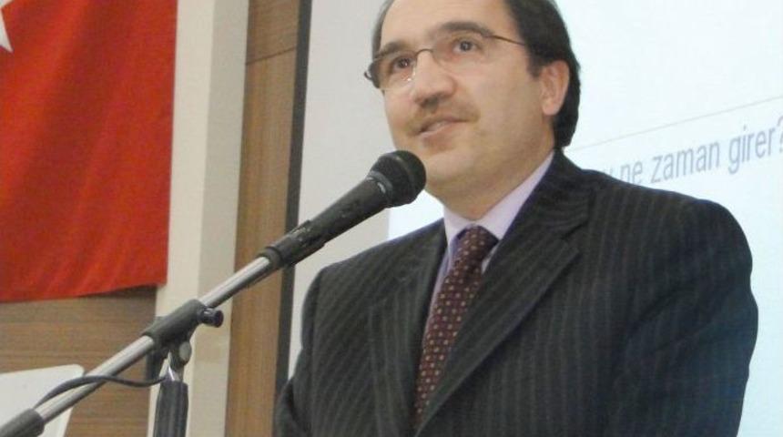 Din G&ouml;revlilerine G&uuml;ncel Dini Meseleler Konferansı