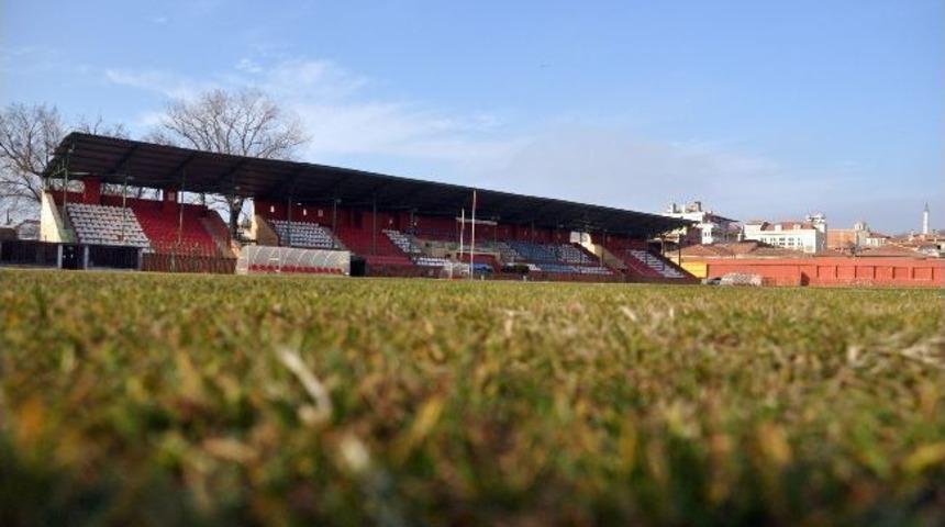 &Ouml;dp İl Başkanı Nevzat &Ccedil;olak 25 Kasım Stadyumu&rsquo;nun Toki&rsquo;ye Devredilmesini Eleştirdi