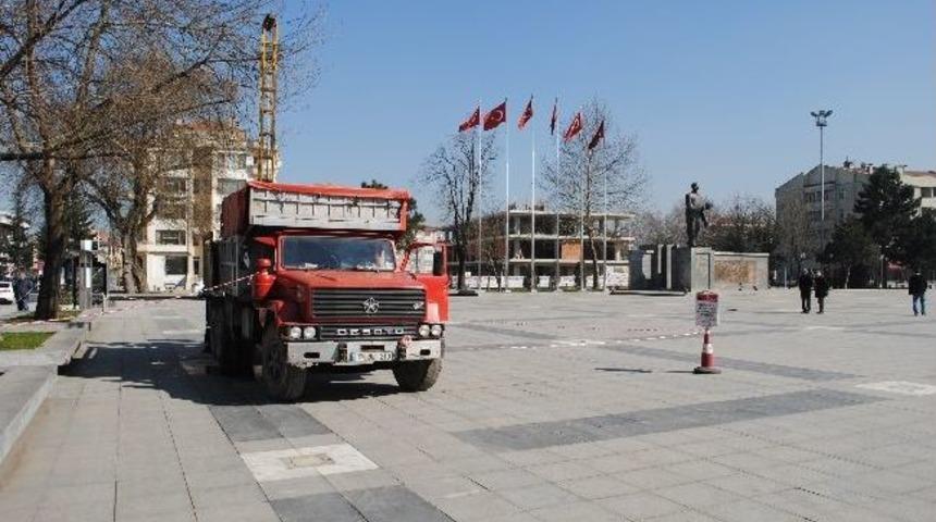 Anıtpark&rsquo;ın Altı 500 Ara&ccedil;lık Otopark Olacak