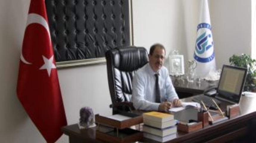 Bayburt &Uuml;niversitesi Rekt&ouml;rl&uuml;ğ&uuml;'ne Coşkun Atandı