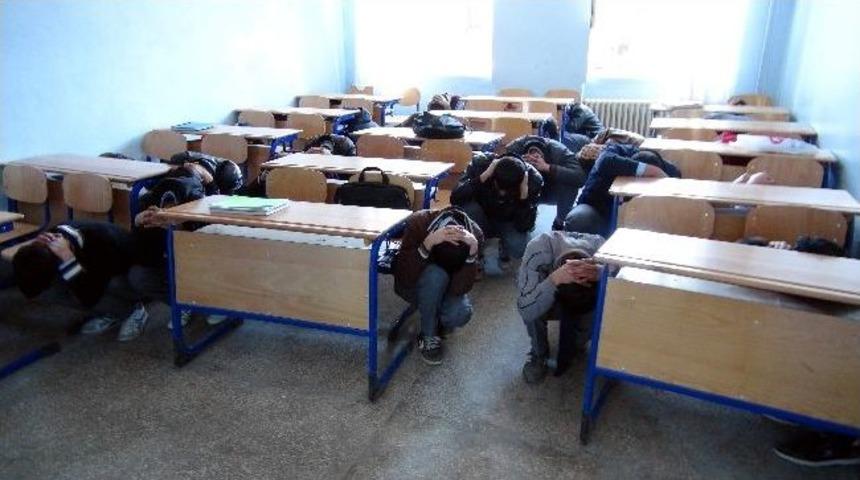 Adıyaman Teknik Lise Ve Endüstri Meslek Lisesi’nde Tatbikat