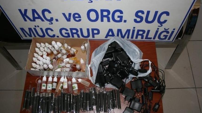 Durdurlan Ara&ccedil;ta Ka&ccedil;ak Elektronik Sigara Yakalandı