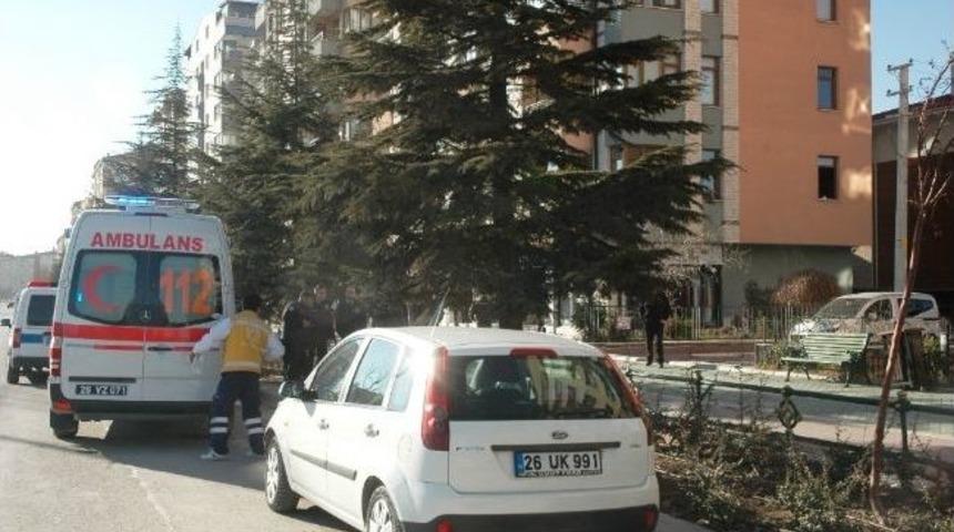 Temizlik Yaparken Camdan D&uuml;şt&uuml;