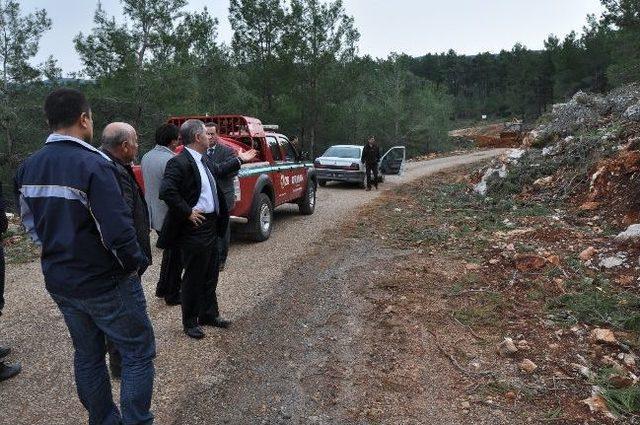 Bodrum'da Köy Yolları Genişletiliyor