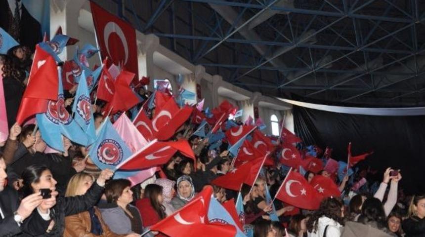 T&uuml;rk Metal Sendikası Kdz. Ereğli Şubesi 18. Kadın İş&ccedil;iler Kurultayına Katıldı