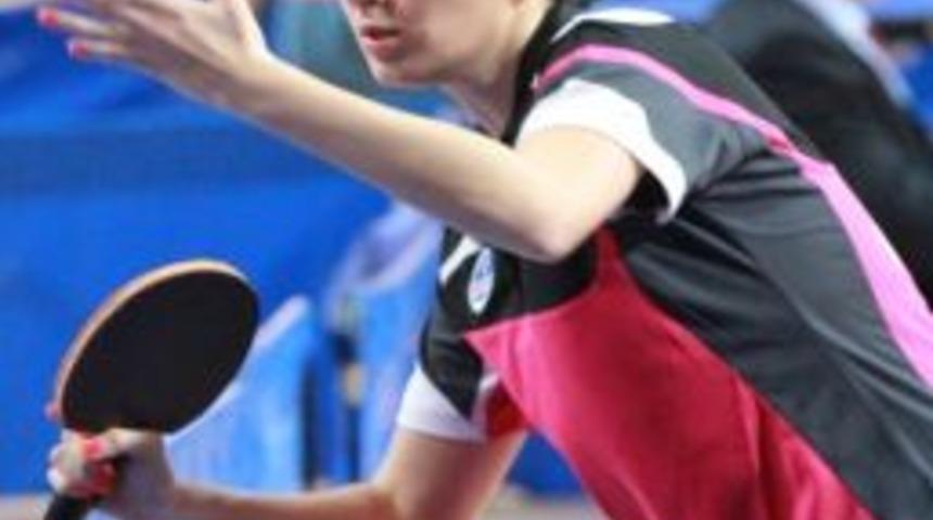 Kağıtsporlu Raketler Zirveye Oynuyor