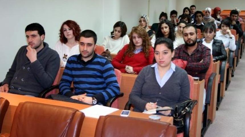 Gen&ccedil; Girişimciler Kurulu, Bankacılık Eğitimi Semineri D&uuml;zenliyor
