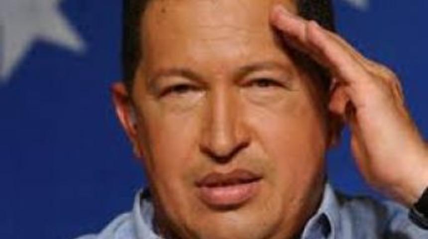 İzmirli Aktivistler Chaves İ&ccedil;in Yas İlan Etti