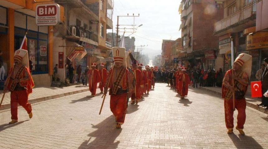 Kadirli&rsquo;de Kurtuluş Coşkusu Yaşanıyor