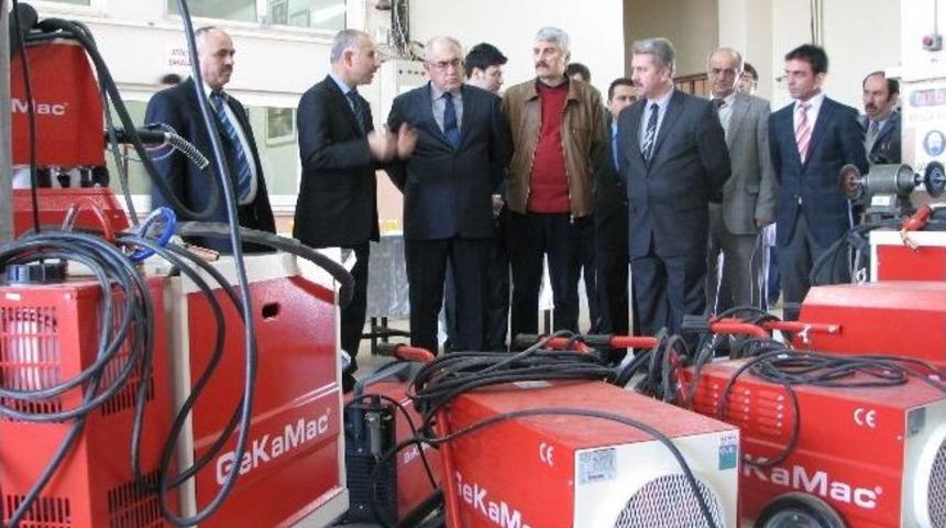 Akyazı&rsquo;da Mesleki Eğitime İşkur&rsquo;dan Destek