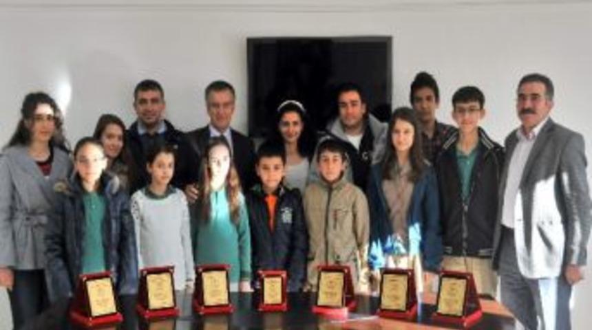 Başarılı Ekipten Başkan Oğul&rsquo;a Ziyaret