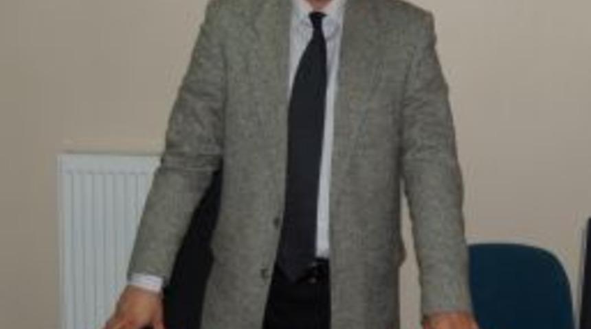 Kulu'da 22 Yıldır &Ouml;zveriyle &Ccedil;alışan Enver S&ouml;nmez, Konya&rsquo;da Yılın Doktoru Se&ccedil;ildi