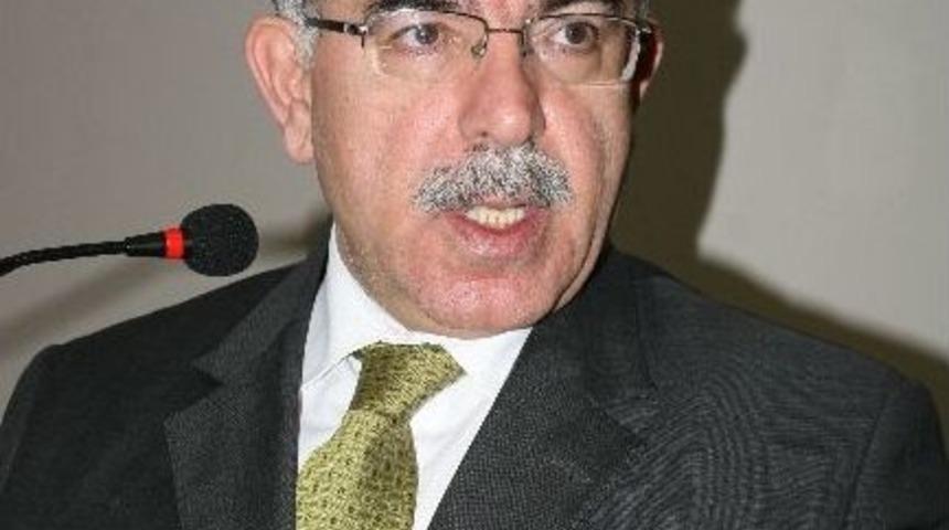 Sokakta &Ccedil;alışan &Ccedil;ocuklar Topluma Kazandırılacak