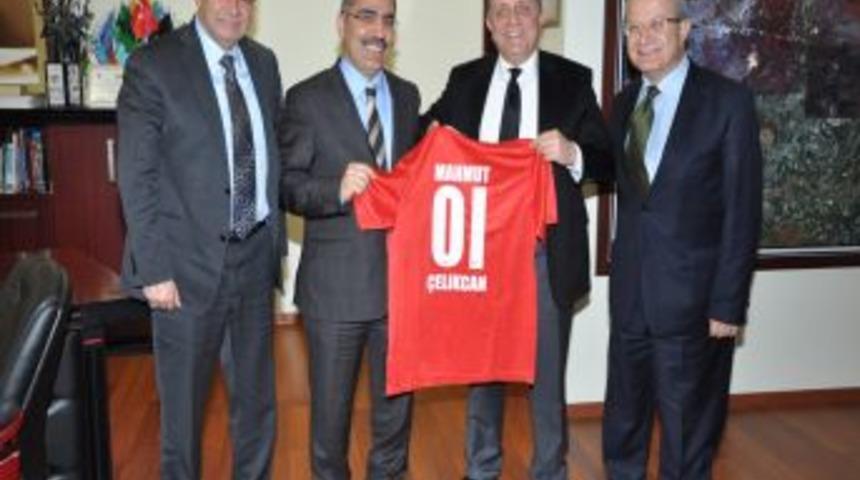 TFF &Uuml;yelerinden Başkan &Ccedil;elikcan&rsquo;a Ziyaret