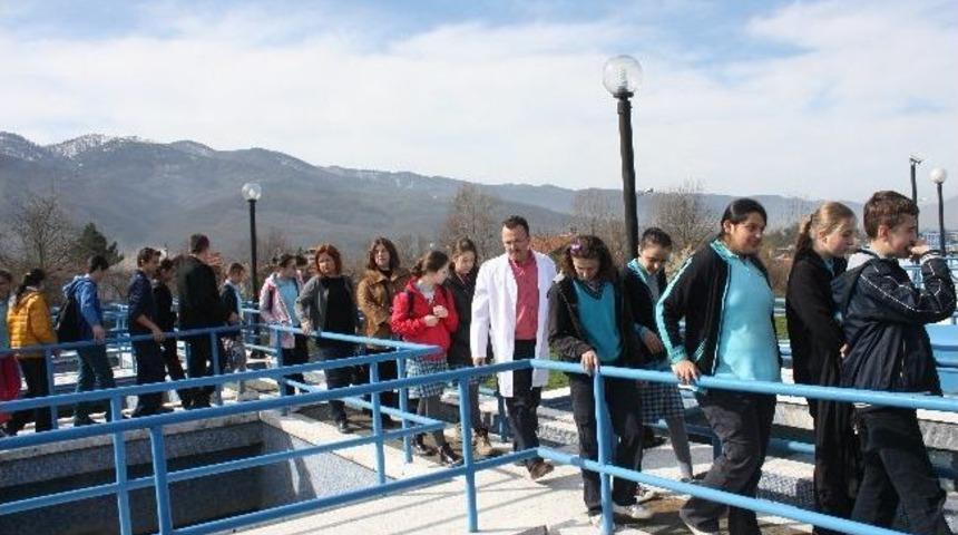 D&uuml;zce 23 Nisan Okul &Ouml;ğrencileri Arıtma Tesisini İncelediler