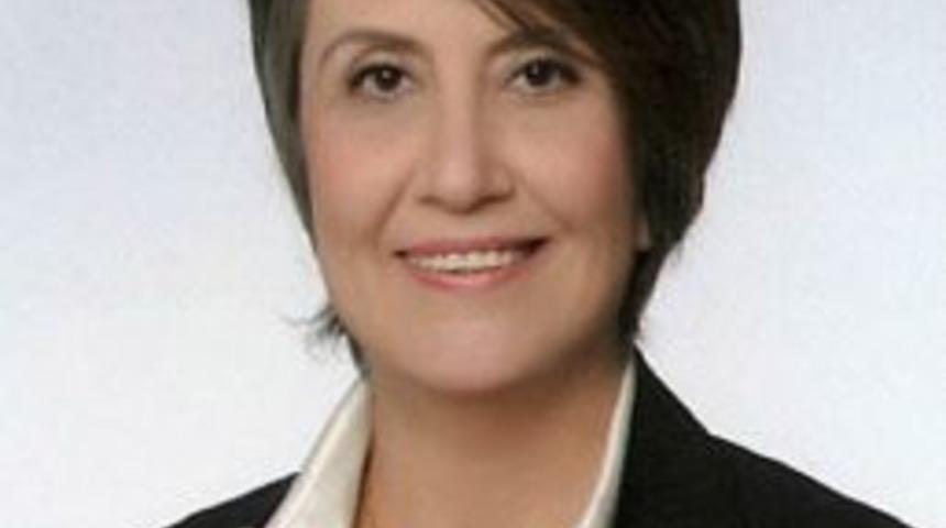 &Ccedil;&Uuml; Tıp Fak&uuml;ltesi Dekanlığına Prof. Dr. &Ouml;zcengiz Atandı