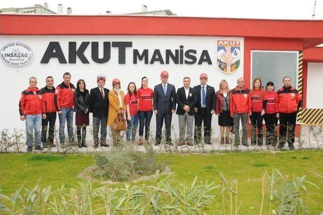 Manisa Belediyesi Ve Akut, Kahvaltıda Buluştu