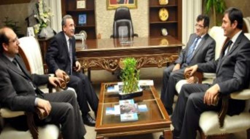 Yeni Ufuklar'dan Ak Parti'ye Ziyaret