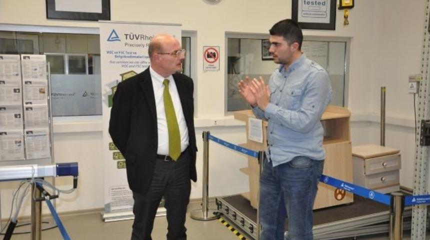 İneg&ouml;l Mobilya Test Laboratuarı'nda Yeni D&ouml;nem