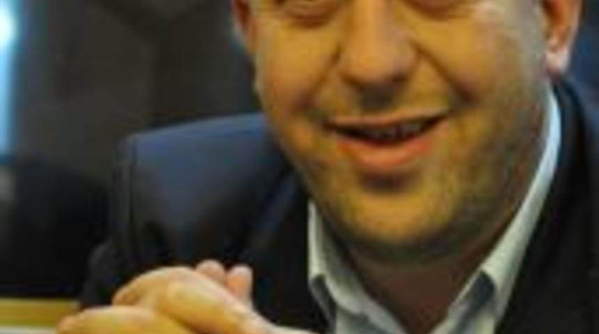 &ldquo;Kulisleri ve kirli hayalleri yıkacağız&rdquo;