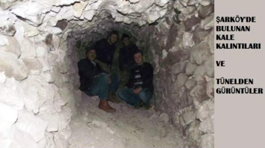 Tarihi Kalıntıları Gazeteci G&ouml;r&uuml;nt&uuml;ledi
