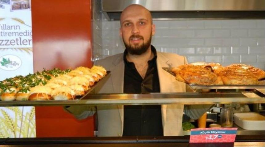 Hızlı Fırın'da S&uuml;rekli Taze Ve Sıcak &Uuml;r&uuml;nler Var