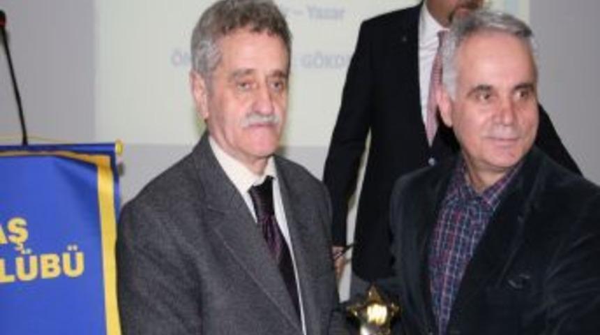 Rotaryenler Meslek &Ouml;d&uuml;llerini Dağıttı