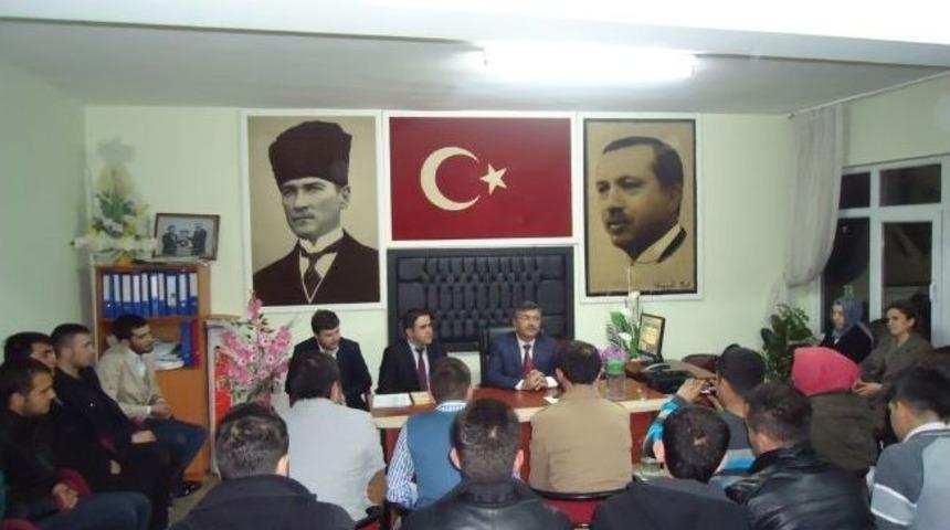 Başkan Akdoğan Ak Parti Gen&ccedil;lik Kolları İle Buluştu