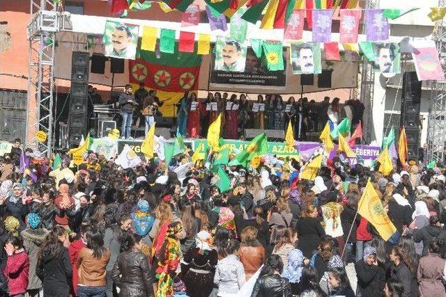 Hakkari’de ‘8 Mart Dünya Kadın Günü’ Şenliği Başladı